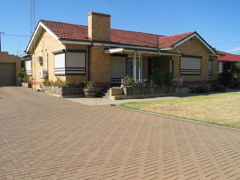 56 Lawrie Terrace, Waikerie SA 5330