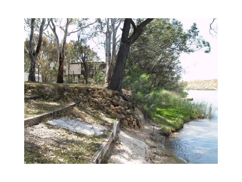 Lot 112 Brenda Park, Morgan SA 5320