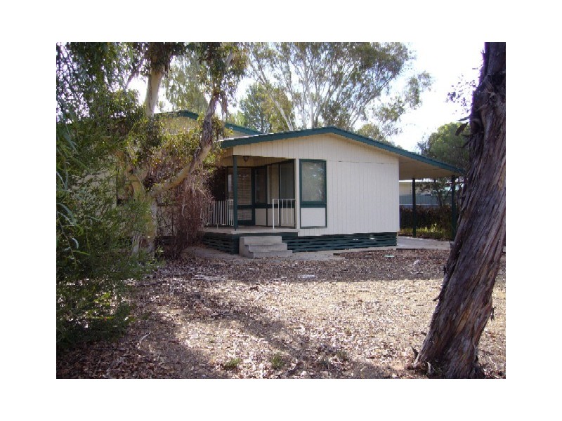 4 Strangman Road, Waikerie SA 5330