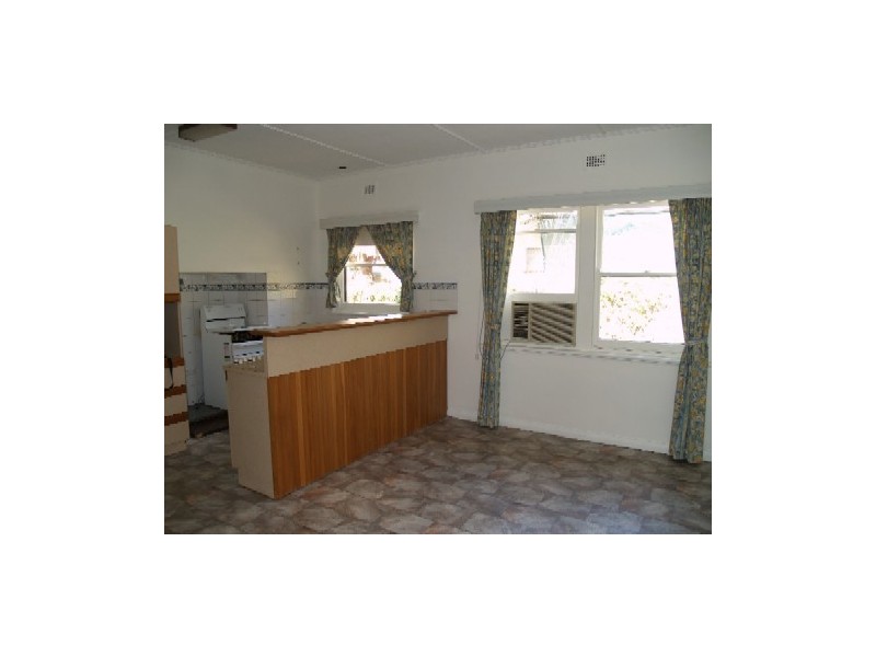 18 Heming Street, Waikerie SA 5330