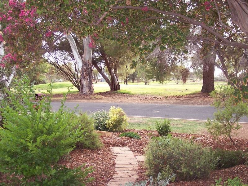 9 Fairway Avenue, Barmera SA 5345