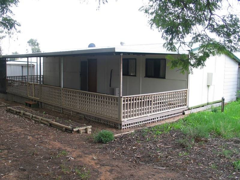 37 Rex Andrew Road, Waikerie SA 5330