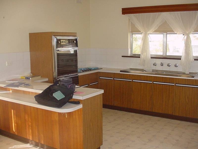 2 Miller Street, Waikerie SA 5330