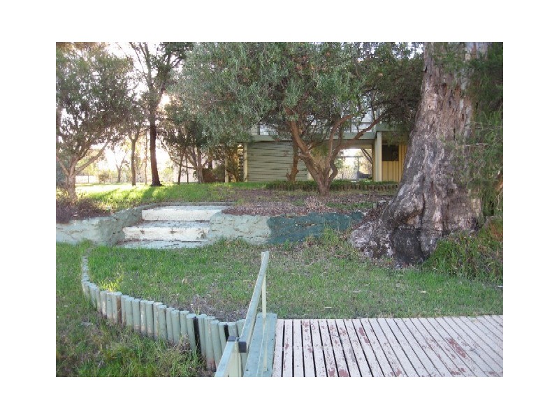 Lot 26 Pelican Point, Morgan SA 5320