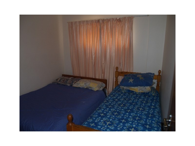 16 Ackland Street, Blanchetown SA 5357