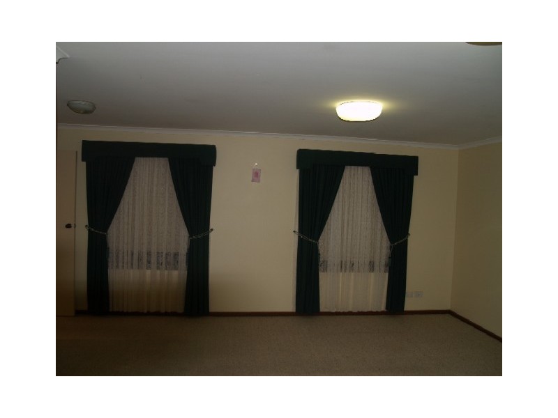 3 Sixth Street, Morgan SA 5320