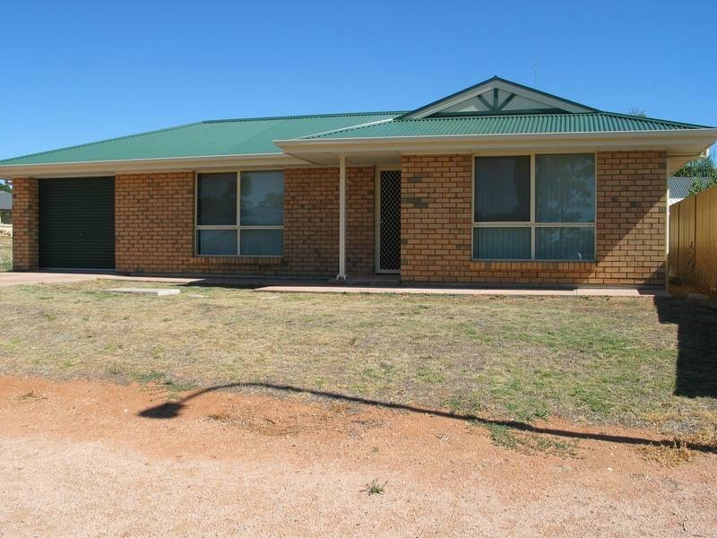 23 Marks Terrace, Waikerie SA 5330