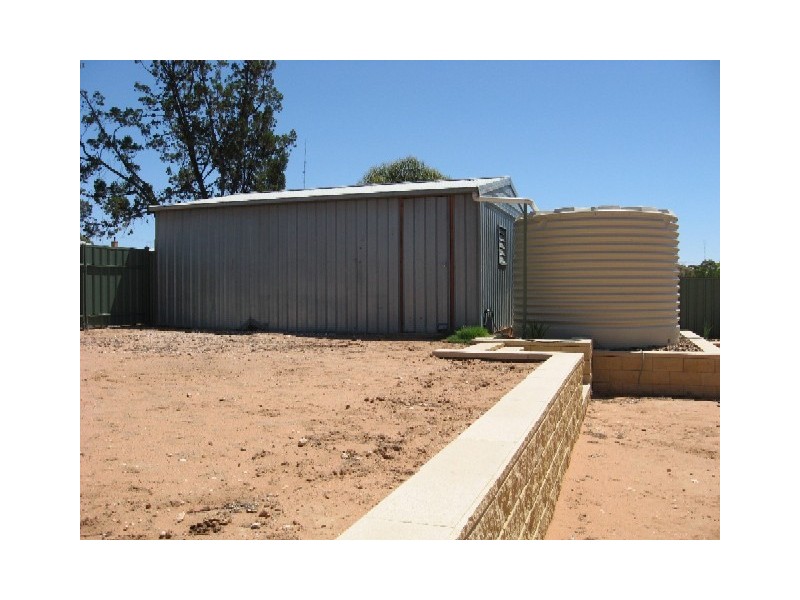 13 Heming Street, Waikerie SA 5330