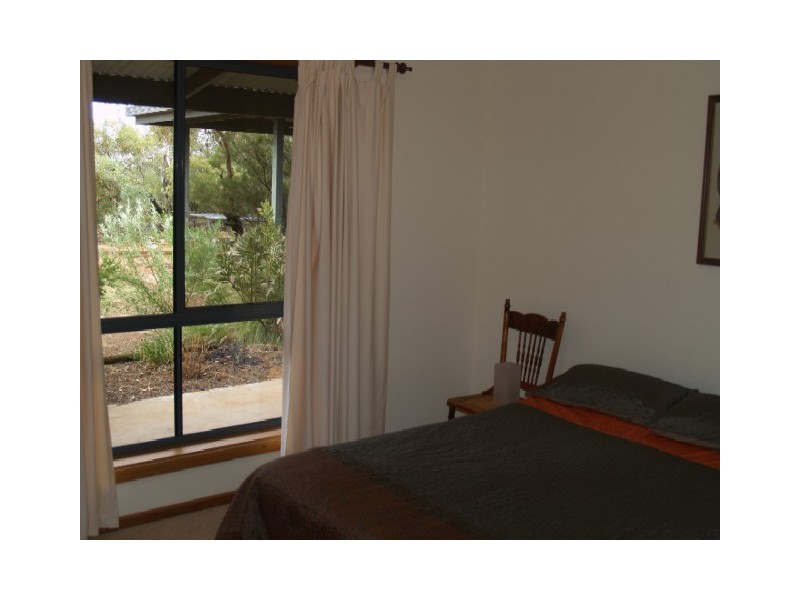 47 Kruesler Road, Waikerie SA 5330