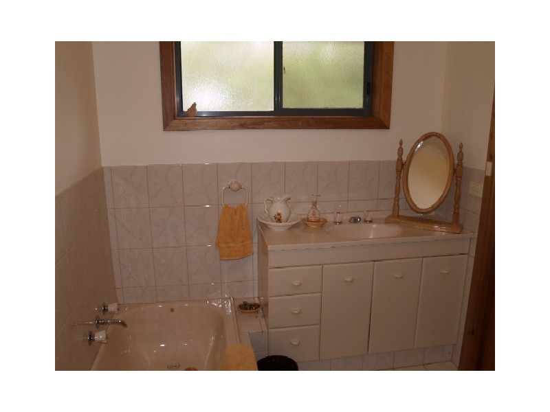 47 Kruesler Road, Waikerie SA 5330