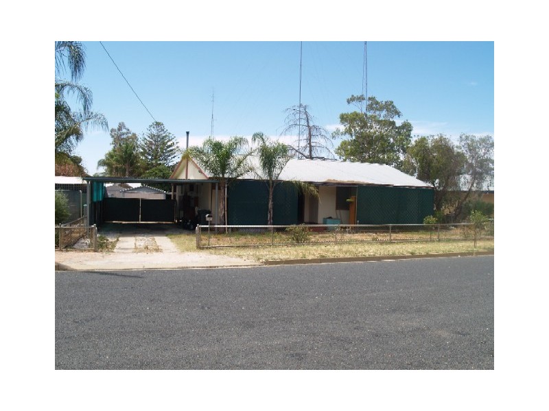 1 Barclay Street, Waikerie SA 5330