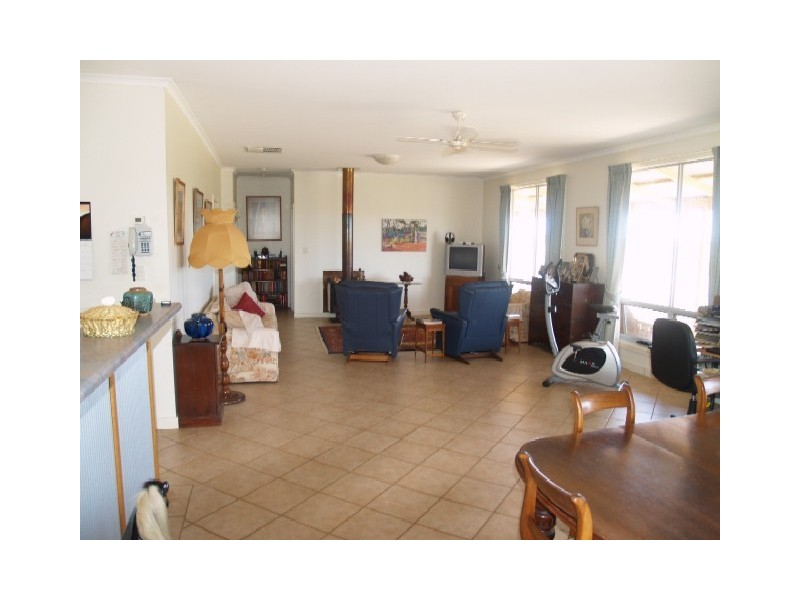 2 Weston Flat via, Morgan SA 5320