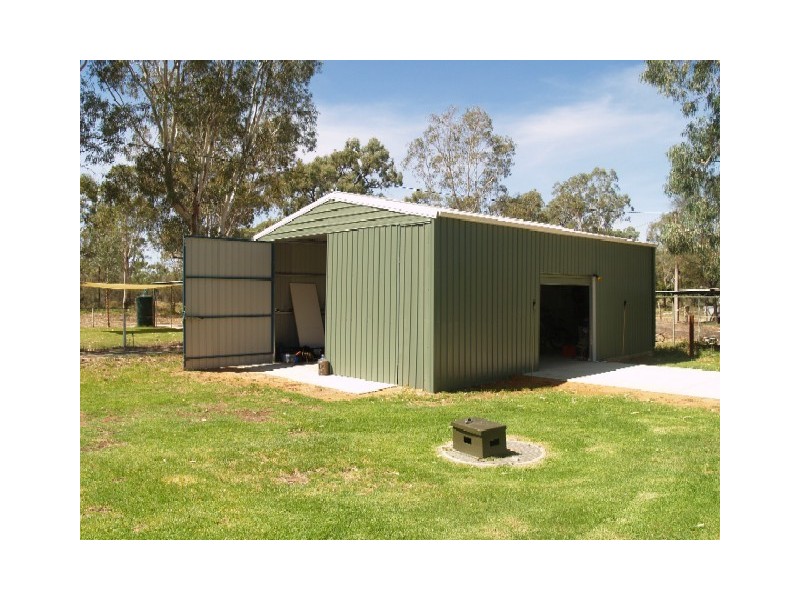 41 Dock Street, North West Bend, Morgan SA 5320