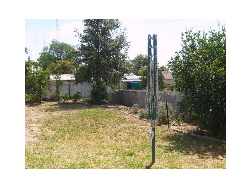 7 Henderson Street, Waikerie SA 5330