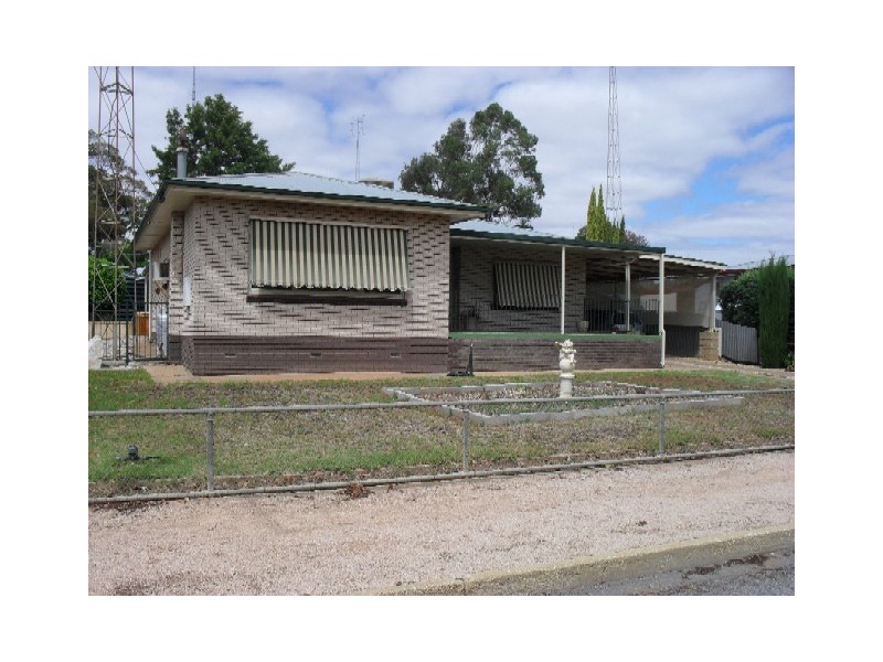 9 Marks Terrace, Waikerie SA 5330