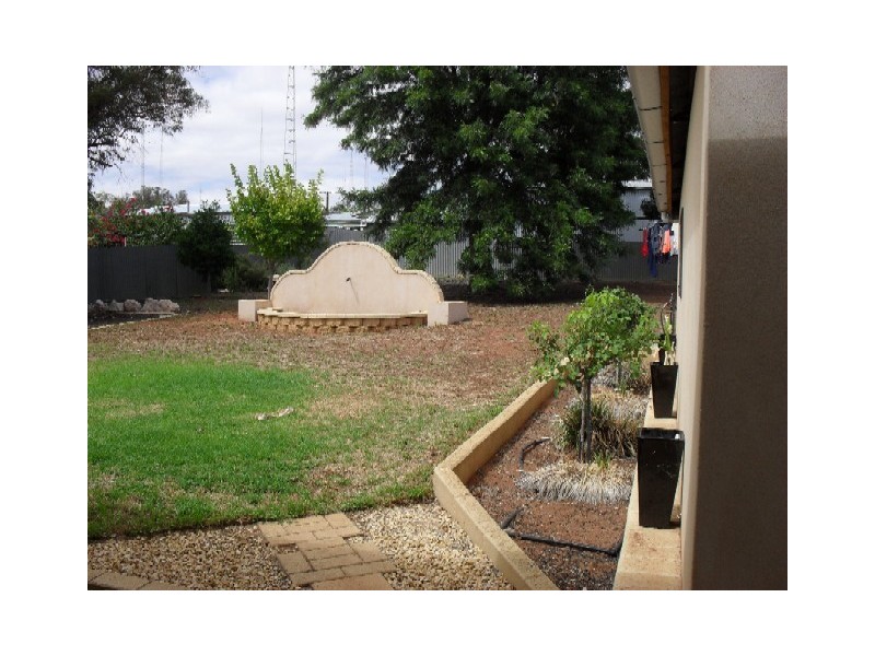 9 Marks Terrace, Waikerie SA 5330