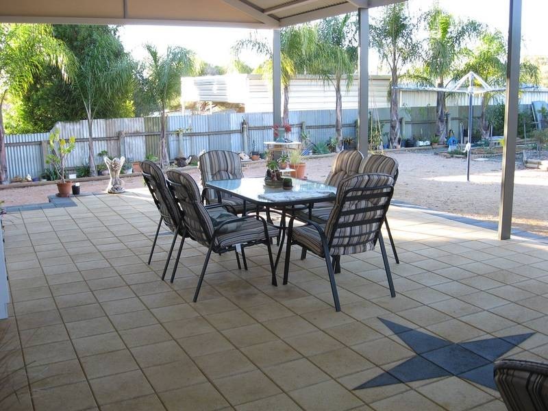 20 Kirby Street, Waikerie SA 5330