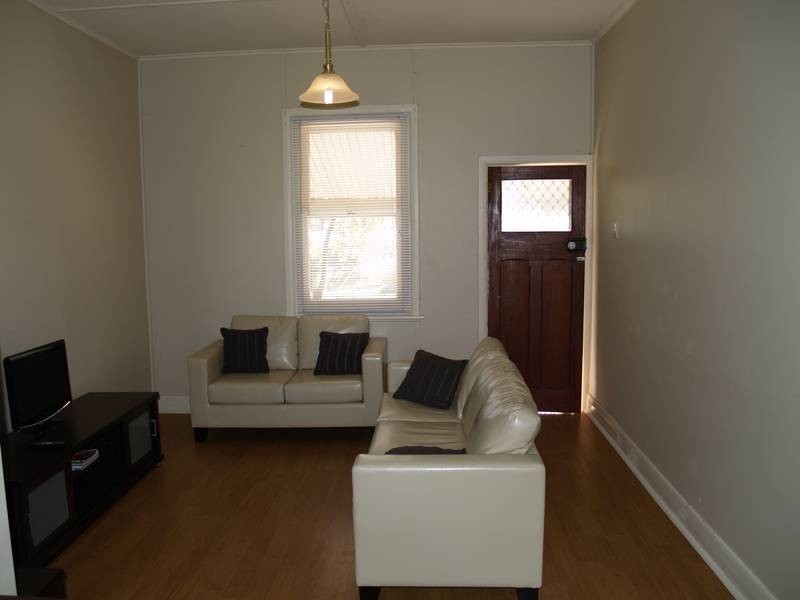 5 The Avenue, Waikerie SA 5330