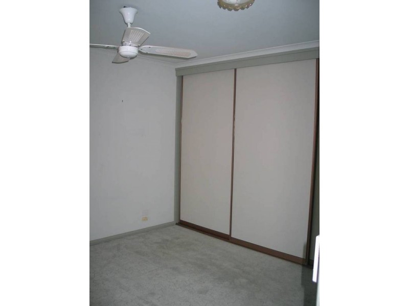 2/23 Harden, Waikerie SA 5330