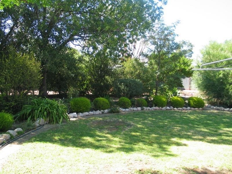 6 Starr St, Golden Heights SA 5322