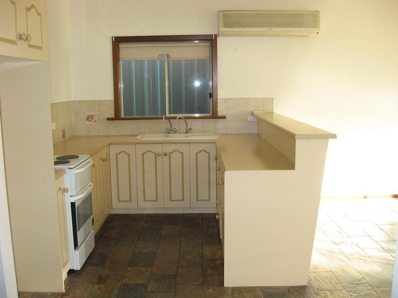 2A Arnold Street, Waikerie SA 5330