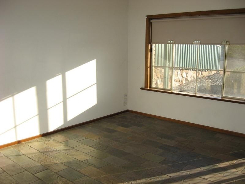 2A Arnold Street, Waikerie SA 5330