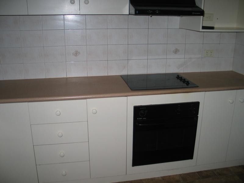 4 Edwards Crescent, Waikerie SA 5330