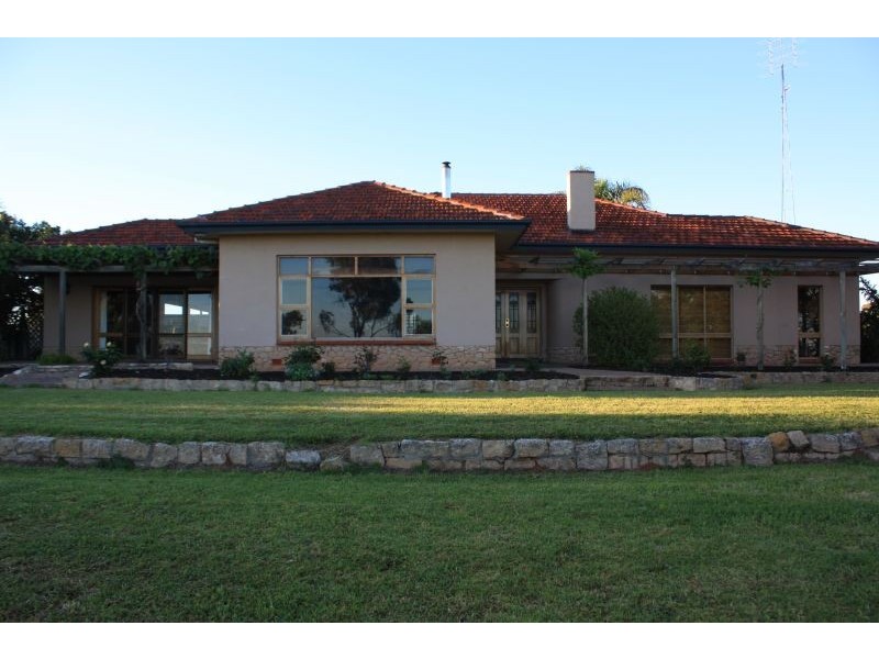 12958 Sturt Highway, Waikerie SA 5330