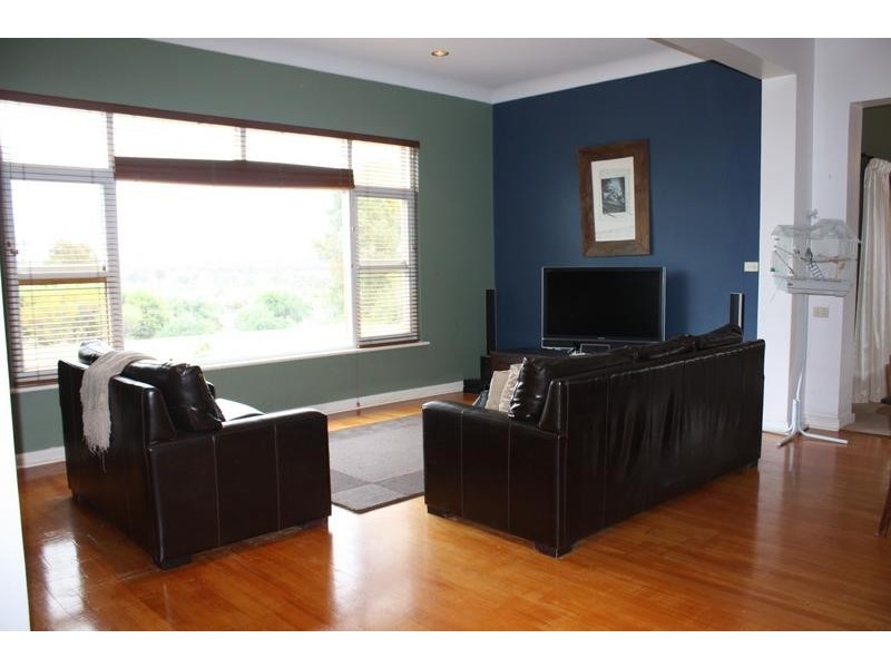 12958 Sturt Highway, Waikerie SA 5330