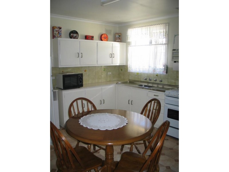 22 Jacobs Street, Waikerie SA 5330