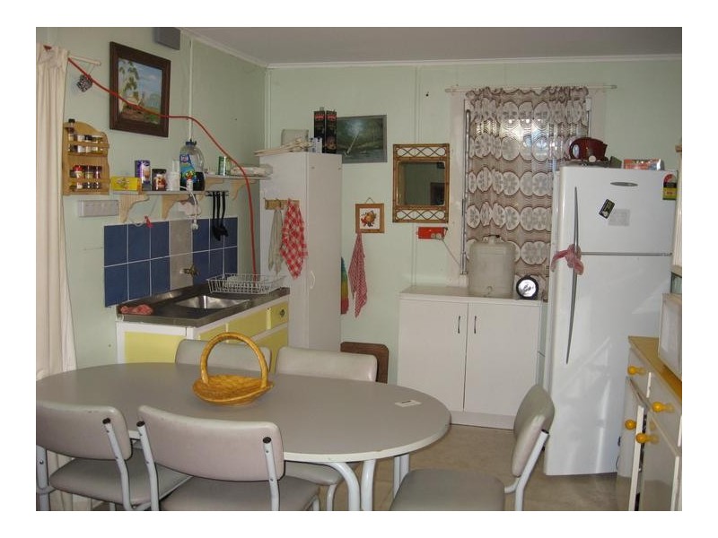 49 Armstrong Street, Blanchetown SA 5357