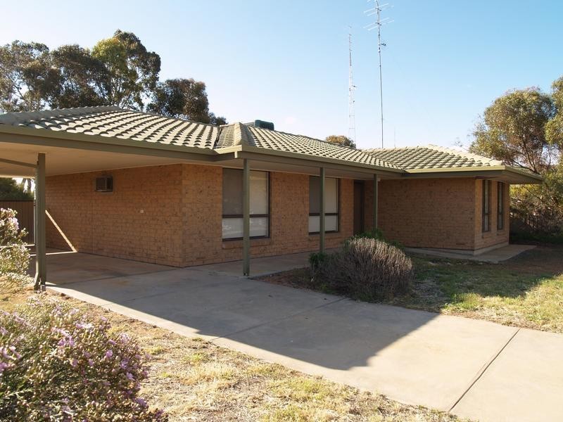 15 Seventh Street, Morgan SA 5320