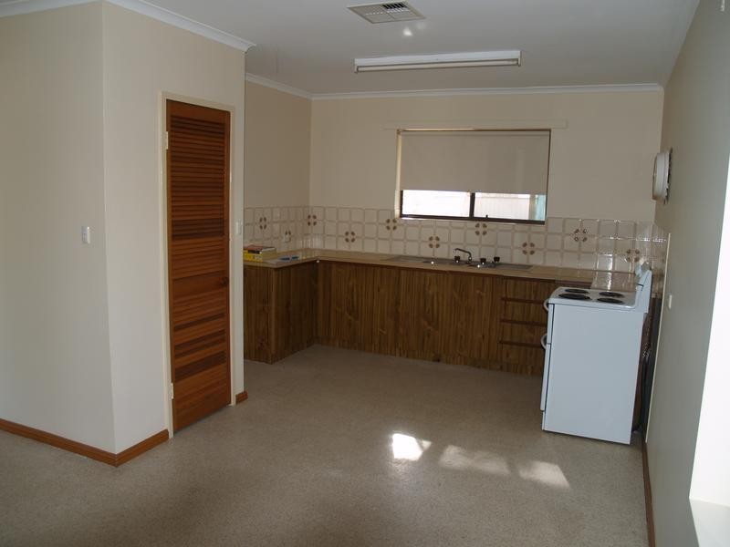 15 Seventh Street, Morgan SA 5320