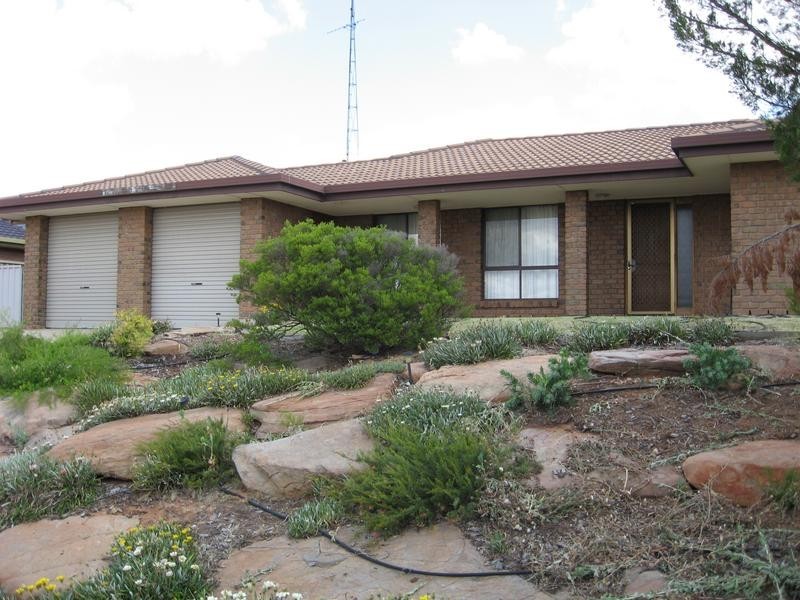 29 Marschall Street, Waikerie SA 5330
