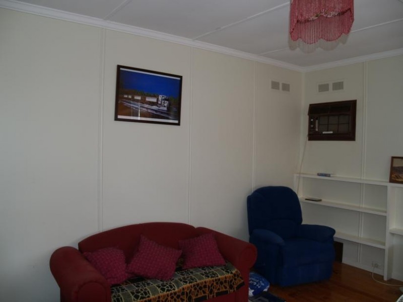 8 West Terrace, Blanchetown SA 5357