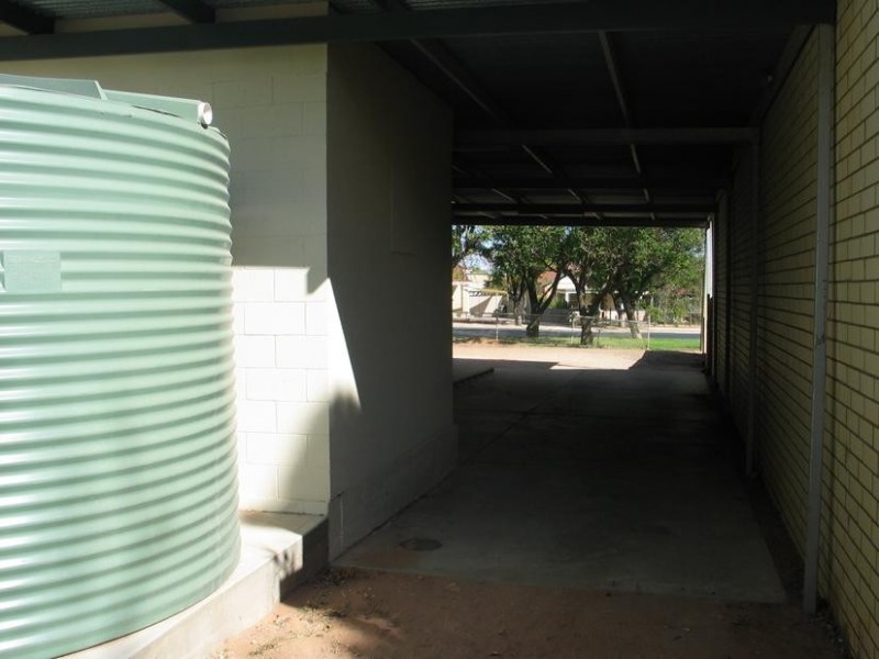 20 Peake Tce, Waikerie SA 5330