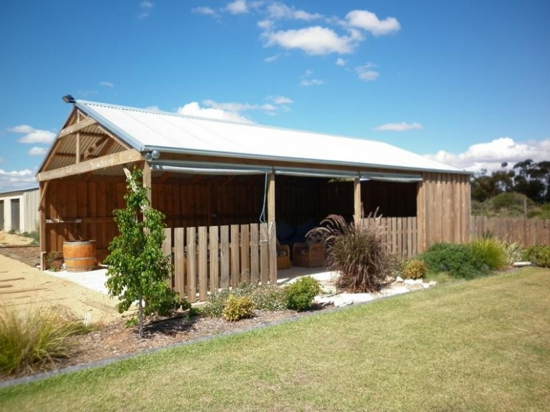 53 Pope Road, Waikerie SA 5330