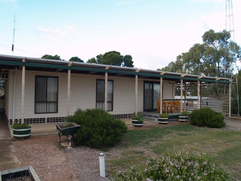 24 Fourth Street, Morgan SA 5320