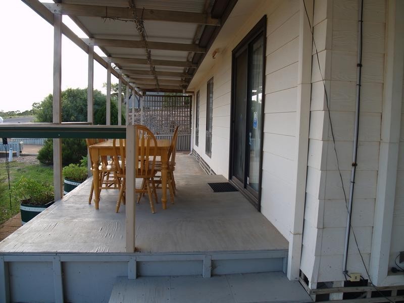 24 Fourth Street, Morgan SA 5320