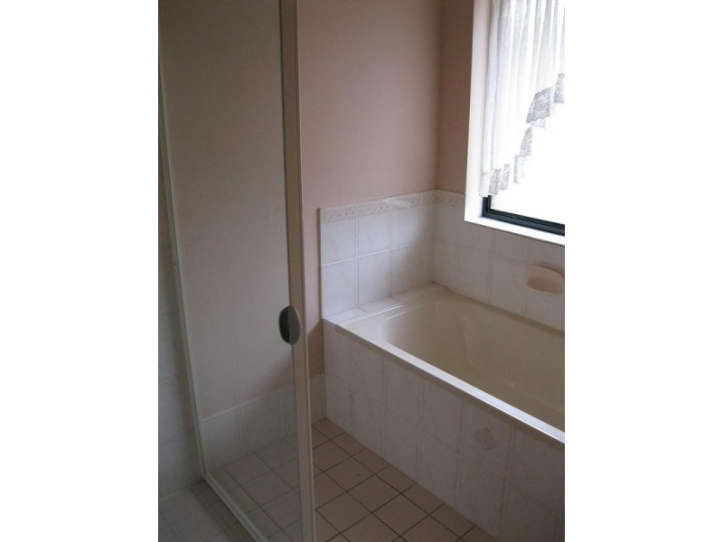 6 Edwards Crescent, Waikerie SA 5330