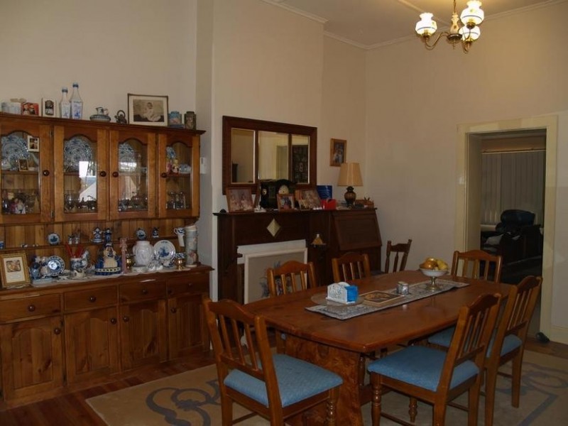 6 Thompson Street, Waikerie SA 5330