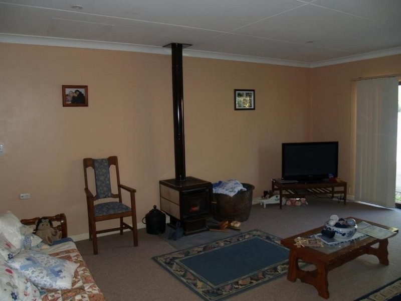 6 Thompson Street, Waikerie SA 5330