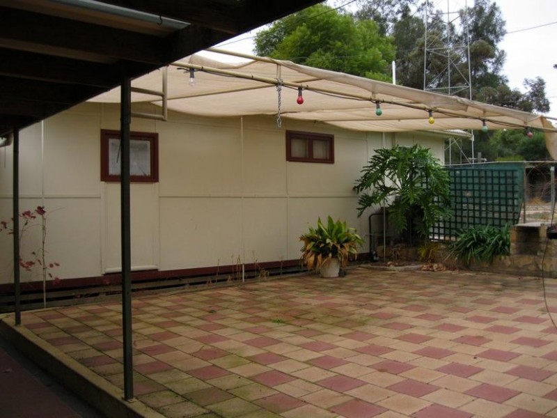 3 Matthew, Waikerie SA 5330