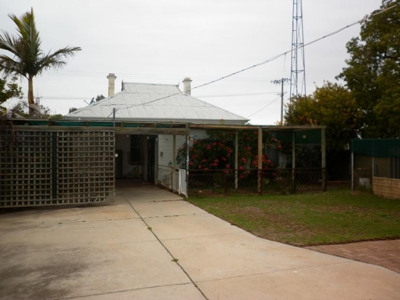 3 Second Street, Morgan SA 5320