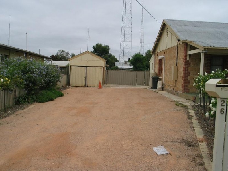 26 Kirby St, Waikerie SA 5330
