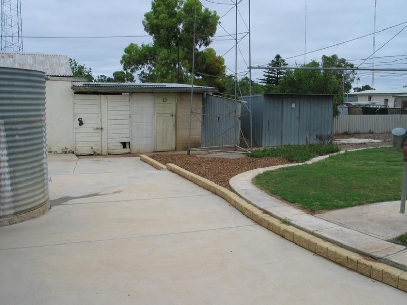 26 Kirby St, Waikerie SA 5330