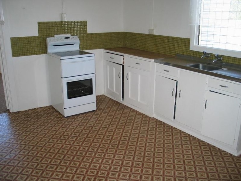 8 Emil Lochert Cres, Waikerie SA 5330