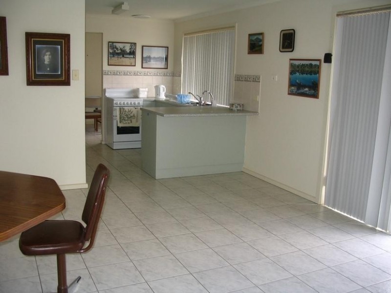 12 McCutcheon Street, Waikerie SA 5330