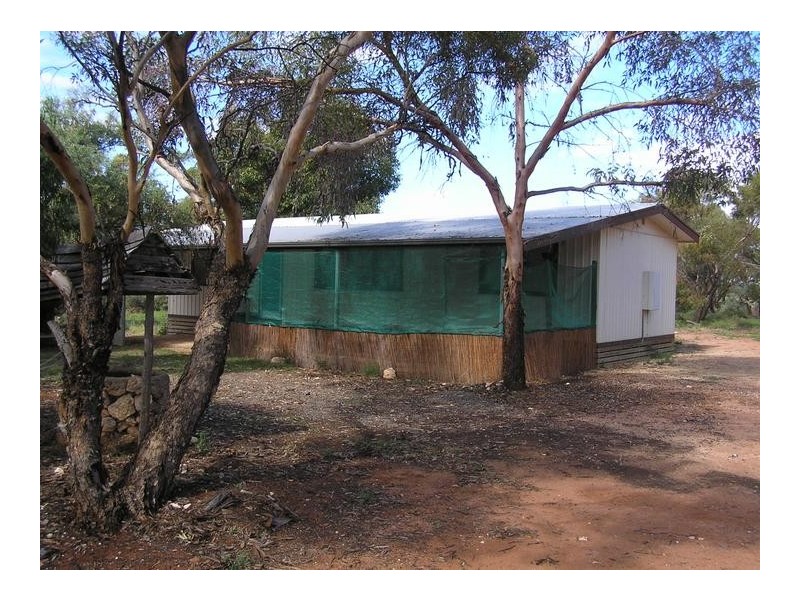 12526 Sturt Highway, Waikerie SA 5330