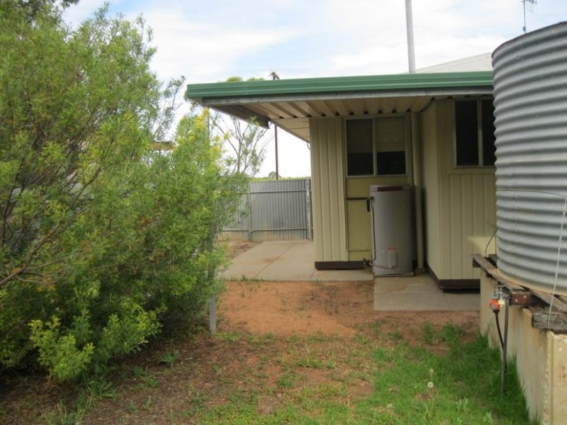 29 McCutcheon Street, Waikerie SA 5330